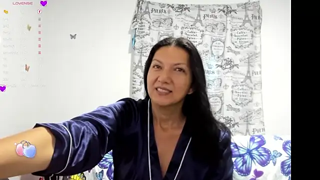 Snapshot of Angelblue_ chatting on March 10, 2025, 8:56 pm Angelblue online show from March 10, 2025, 8:56 pm