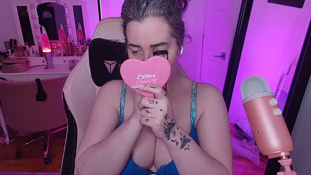 Snapshot of rachelbrooksxx chatting on July 16, 2026, 6:25 pm rachelbrooksxx online show from July 16, 2026, 6:25 pm
