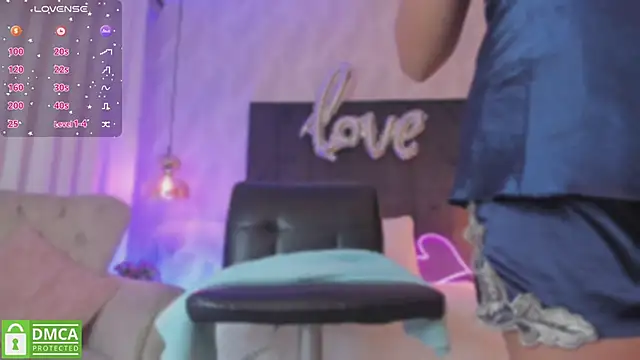 kataliina   online show from March 6, 2025, 11:58 am