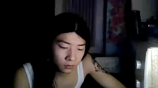 CarlyJoy online show from May 27, 2026, 4:26 pm
