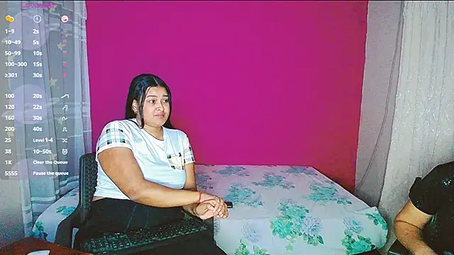 Snapshot of violeta_rous chatting on February 13, 2025, 5:58 am violeta rous online show from February 13, 2025, 5:58 am