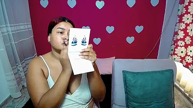 violeta rous online show from May 16, 2026, 3:11 pm