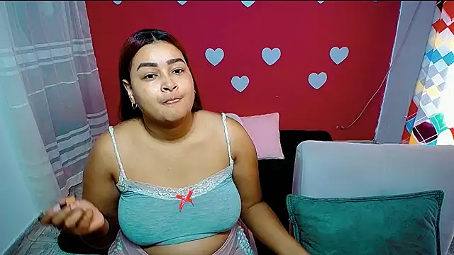 violeta rous online show from June 12, 2026, 3:33 pm