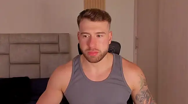 Snapshot of paul_rogerr chatting on December 7, 2024, 6:59 pm paul rogerr online show from December 7, 2024, 6:59 pm