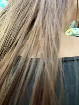 Snapshot of Natha_Fantasy chatting on December 9, 2024, 8:12 pm Natha Fantasy online show from December 9, 2024, 8:12 pm