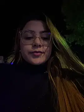 Snapshot of Natha_Fantasy chatting on December 22, 2024, 2:17 am Natha Fantasy online show from December 22, 2024, 2:17 am