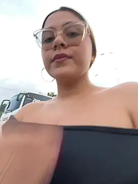 Snapshot of Natha_Fantasy chatting on February 2, 2025, 11:00 pm Natha Fantasy online show from February 2, 2025, 11:00 pm