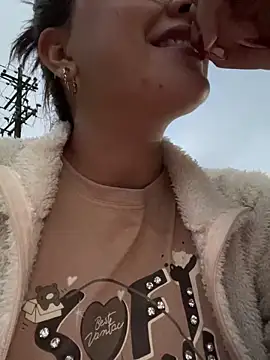 Snapshot of Natha_Fantasy chatting on February 8, 2025, 11:24 pm Natha Fantasy online show from February 8, 2025, 11:24 pm