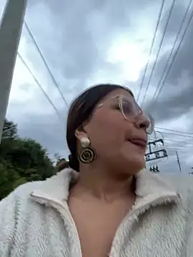 Snapshot of Natha_Fantasy chatting on February 9, 2025, 11:04 pm Natha Fantasy online show from February 9, 2025, 11:04 pm