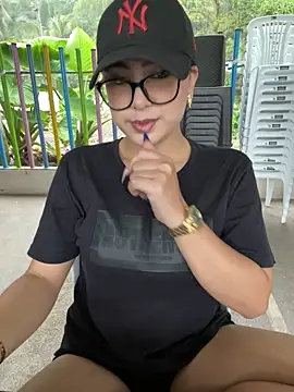 Snapshot of Natha_Fantasy chatting on September 24, 2025, 6:55 pm Natha Fantasy online show from September 24, 2025, 6:55 pm