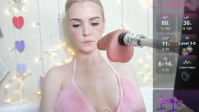 Snapshot of Kaya_Devis chatting on November 4, 2025, 4:44 am Kaya Devis online show from November 4, 2025, 4:44 am