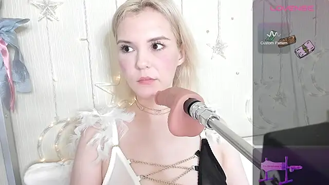 Kaya Devis online show from June 29, 2026, 4:30 am