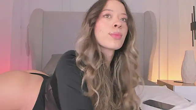 Snapshot of chloe_d chatting on November 15, 2025, 12:45 pm chloe d online show from November 15, 2025, 12:45 pm