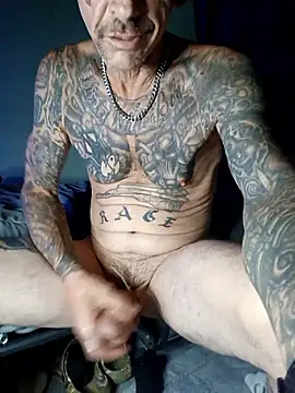 Snapshot of deepstroker42071 chatting on October 9, 2025, 2:04 pm deepstroker42071 online show from October 9, 2025, 2:04 pm