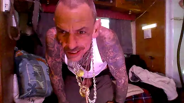 deepstroker42071 online show from March 11, 2026, 10:49 pm