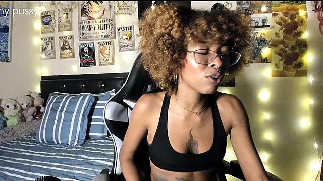 Snapshot of Cristal_Jonas@xh chatting on December 23, 2025, 3:48 am Cristal Jonasxh online show from December 23, 2025, 3:48 am