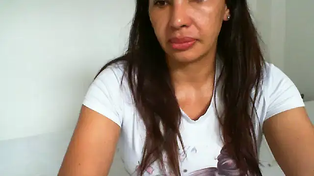 Snapshot of salome__milf chatting on February 15, 2025, 9:26 pm salome milf online show from February 15, 2025, 9:26 pm