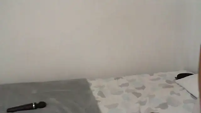 Snapshot of salome__milf chatting on March 5, 2025, 11:38 pm salome milf online show from March 5, 2025, 11:38 pm