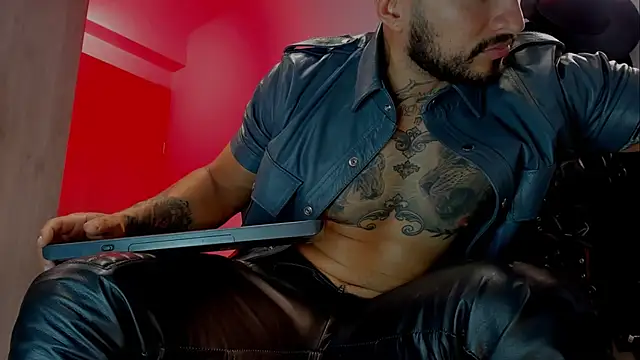 Snapshot of billyMayer_ chatting on February 21, 2025, 9:54 pm billyMayer online show from February 21, 2025, 9:54 pm