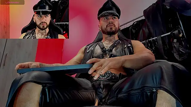 Snapshot of billyMayer_ chatting on March 7, 2025, 9:59 pm billyMayer online show from March 7, 2025, 9:59 pm