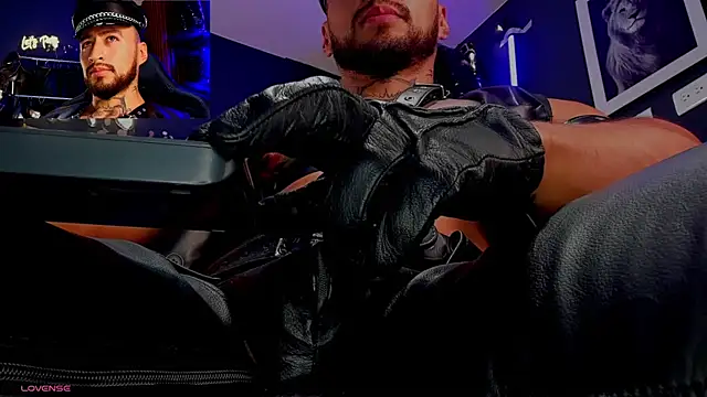 Snapshot of billyMayer_ chatting on September 30, 2025, 4:56 pm billyMayer online show from September 30, 2025, 4:56 pm