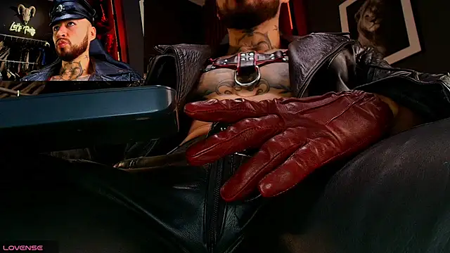 Snapshot of billyMayer_ chatting on November 16, 2025, 12:22 pm billyMayer online show from November 16, 2025, 12:22 pm