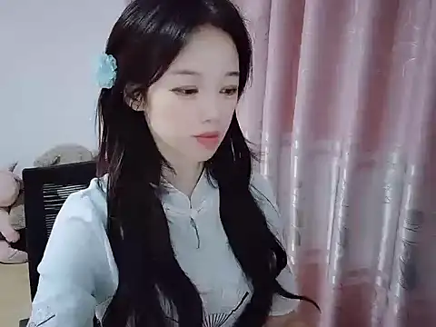 wwcc123 online show from September 8, 2025, 2:16 pm