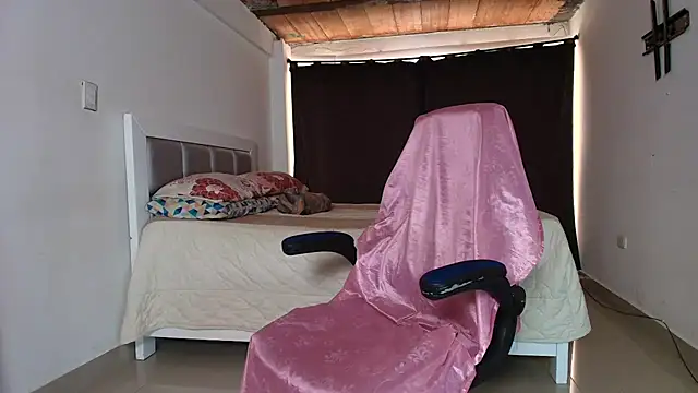 Danna 777 online show from September 13, 2025, 6:29 pm