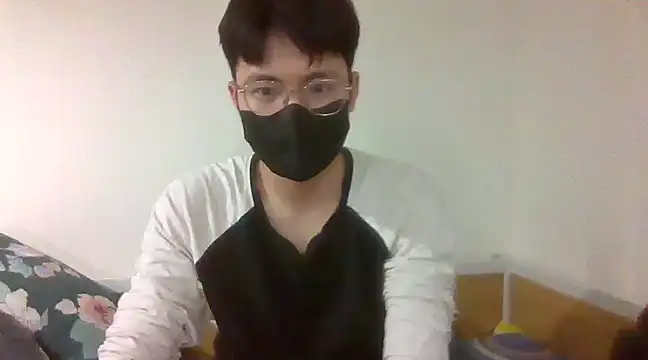 Gwencloudy online show from January 9, 2025, 3:55 pm