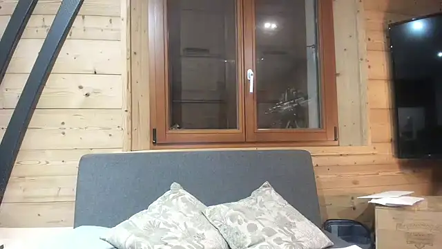 Snapshot of Madame_Callie chatting on May 11, 2026, 8:39 pm Madame Callie online show from May 11, 2026, 8:39 pm