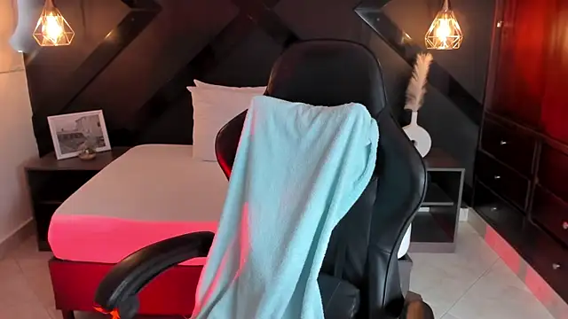 Snapshot of dark_gotica chatting on March 14, 2025, 7:44 pm dark gotica online show from March 14, 2025, 7:44 pm