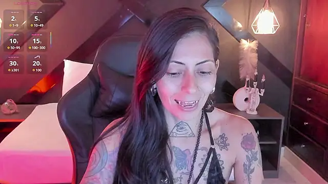 dark gotica online show from January 8, 2026, 7:05 pm