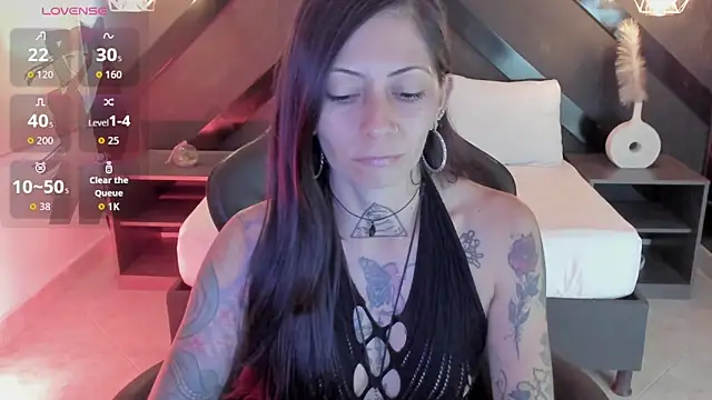 dark gotica online show from June 9, 2026, 7:14 pm