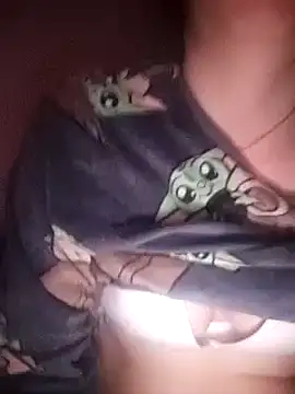 Snapshot of bruna_safadinhaa chatting on January 19, 2025, 8:50 am bruna safadinhaa online show from January 19, 2025, 8:50 am