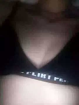 Snapshot of bruna_safadinhaa chatting on January 25, 2025, 7:28 am bruna safadinhaa online show from January 25, 2025, 7:28 am