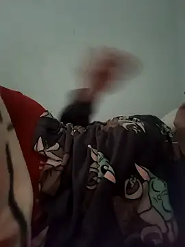 Snapshot of bruna_safadinhaa chatting on October 12, 2025, 5:23 pm bruna safadinhaa online show from October 12, 2025, 5:23 pm