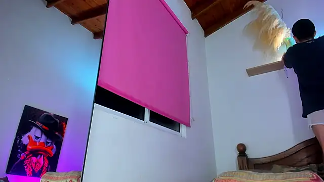 Juan Castano online show from October 16, 2025, 6:14 am