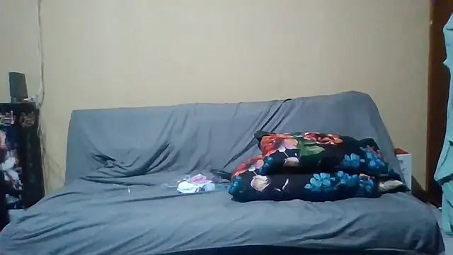 ShooingBunch online show from November 5, 2025, 9:42 am