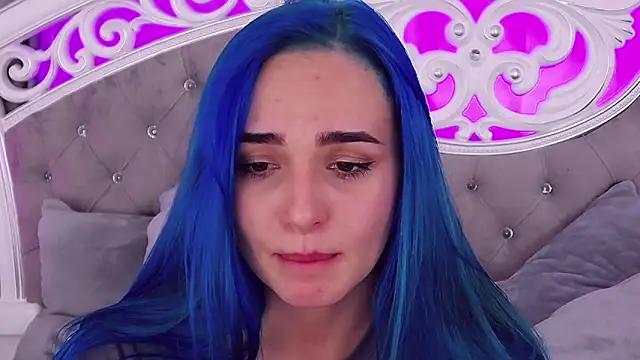 Snapshot of MeIisaLove chatting on March 11, 2025, 9:45 am MeIisaLove online show from March 11, 2025, 9:45 am