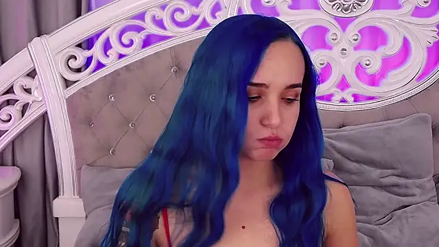 Snapshot of MeIisaLove chatting on March 14, 2025, 11:32 pm MeIisaLove online show from March 14, 2025, 11:32 pm