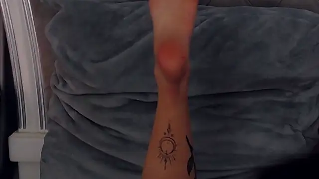 Snapshot of MeIisaLove chatting on January 18, 2026, 5:06 pm MeIisaLove online show from January 18, 2026, 5:06 pm