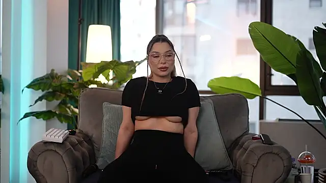 Assmerising online show from February 21, 2026, 10:49 am