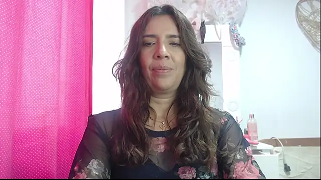 Victoria meester online show from February 5, 2025, 3:52 pm