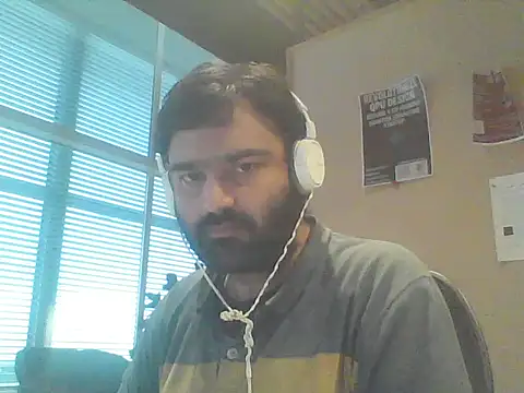 Snapshot of JohnBond009 chatting on July 6, 2026, 7:38 pm JohnBond009 online show from July 6, 2026, 7:38 pm