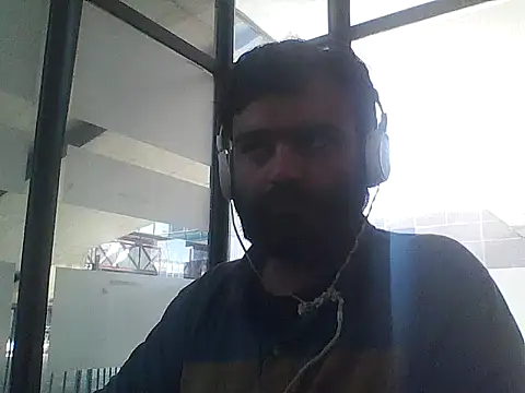 Snapshot of JohnBond009 chatting on July 15, 2026, 6:51 am JohnBond009 online show from July 15, 2026, 6:51 am