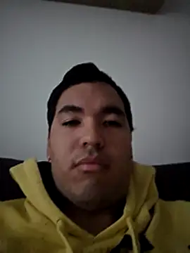 Snapshot of moras31 chatting on November 27, 2025, 9:33 am moras31 online show from November 27, 2025, 9:33 am