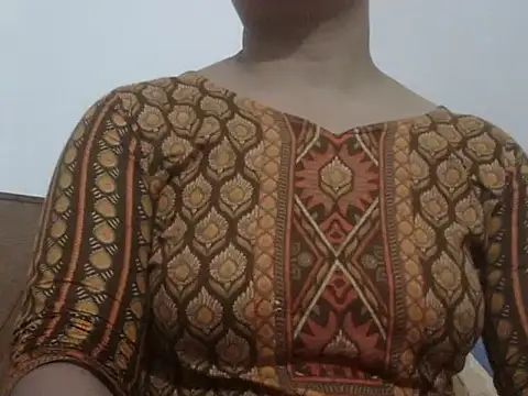 shekira99 online show from March 13, 2026, 4:13 pm