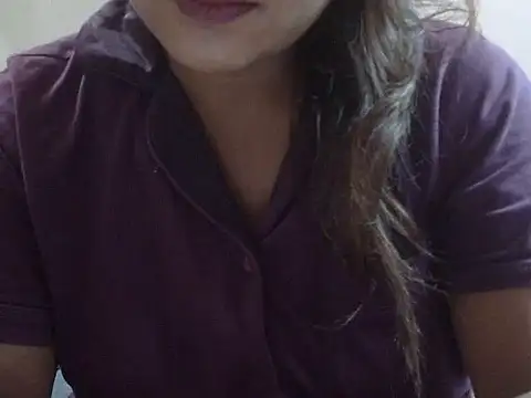 shekira99 online show from May 1, 2026, 3:11 am