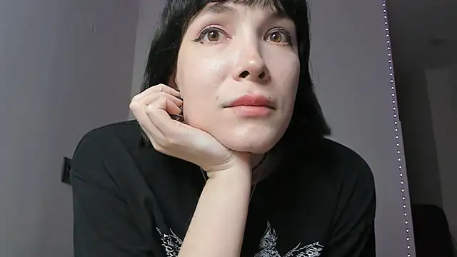 dollmore online show from February 18, 2025, 7:30 pm