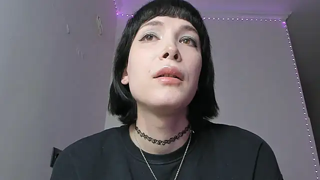 dollmore online show from February 21, 2025, 5:20 pm